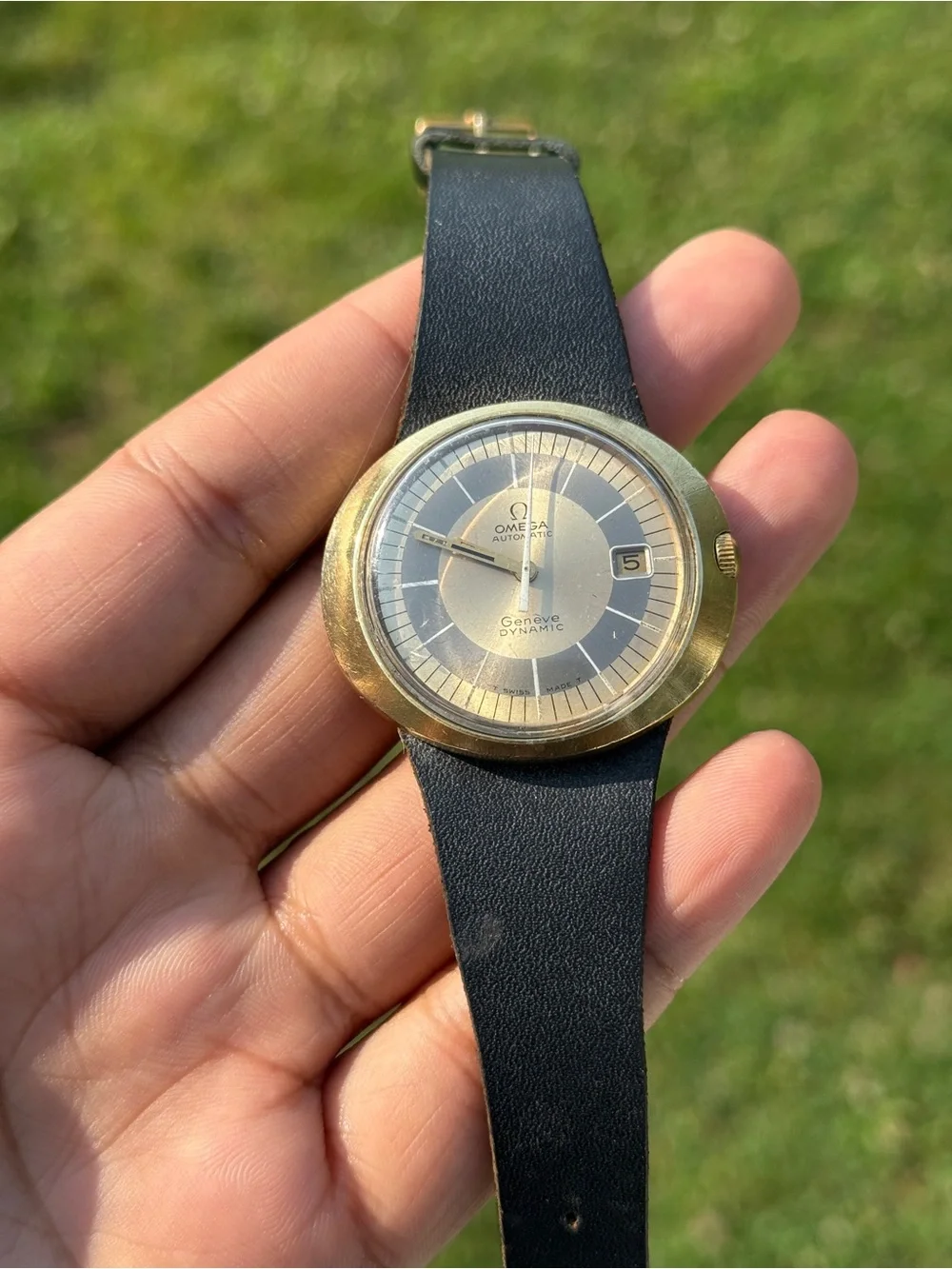 OMEGA GENEVE DYNAMIC  vintage classic chocolate gold dial AUTOMATIC DATE Watch